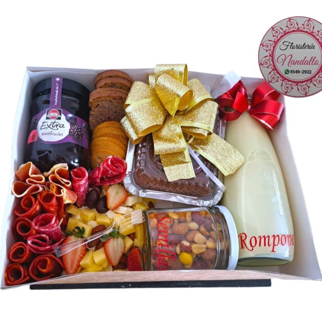 Tablas de quesos y jamón Floristería Nandallo Costa Rica